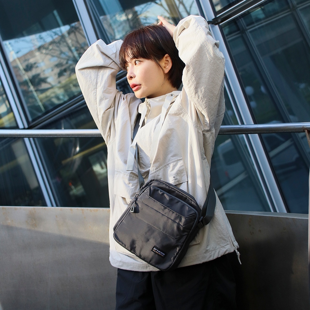 tw-11134207-7rbkd-m81rupjs7ak975